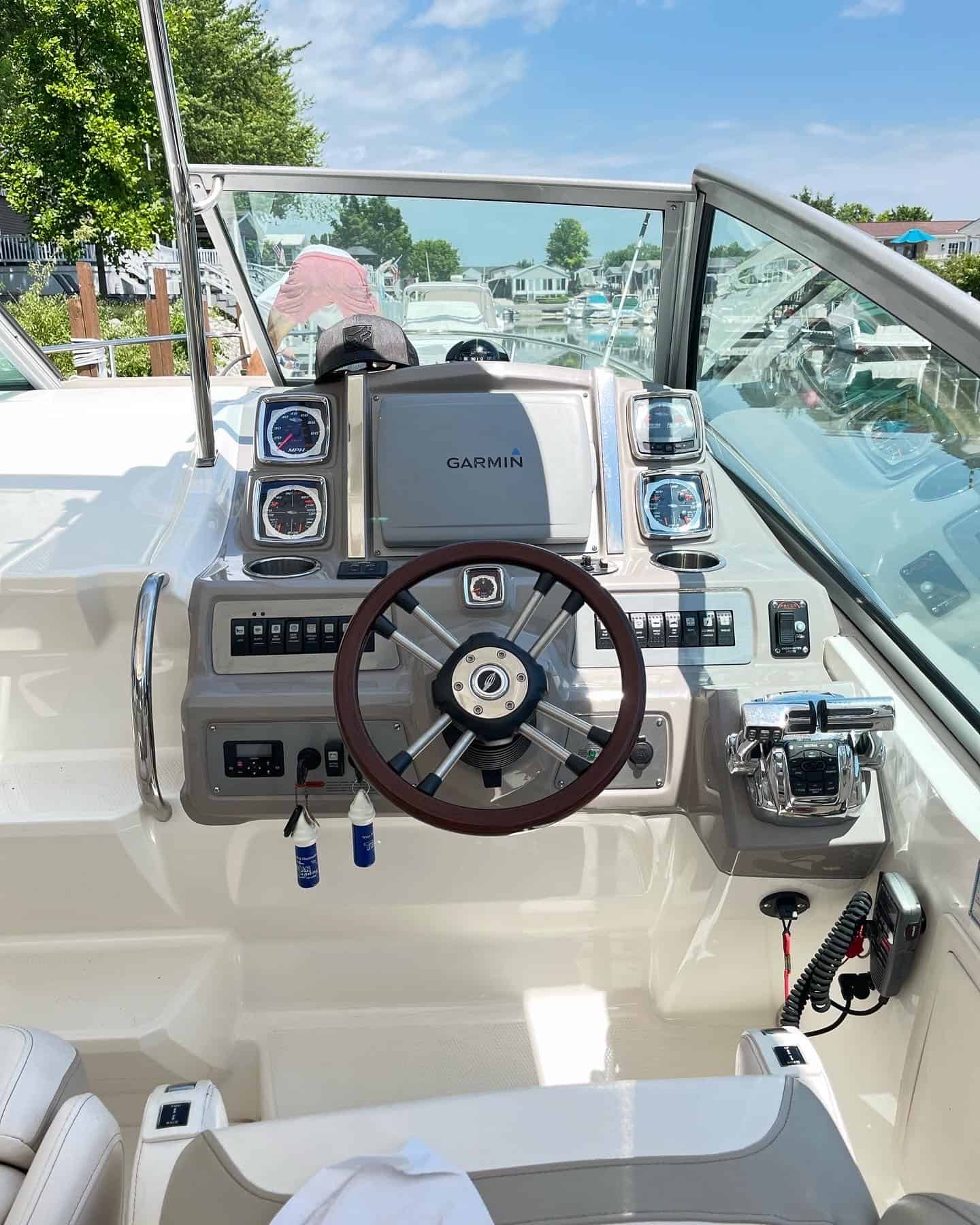 Marine Electronics & Radar